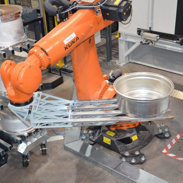 Handling_Alurad_0313_6